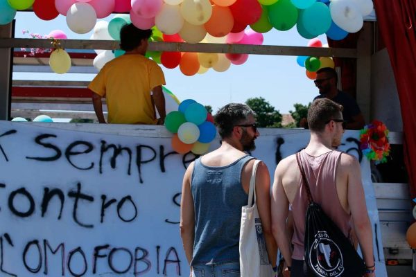 Volontariato gay lesbica bisessuale transessuale padova arcigay